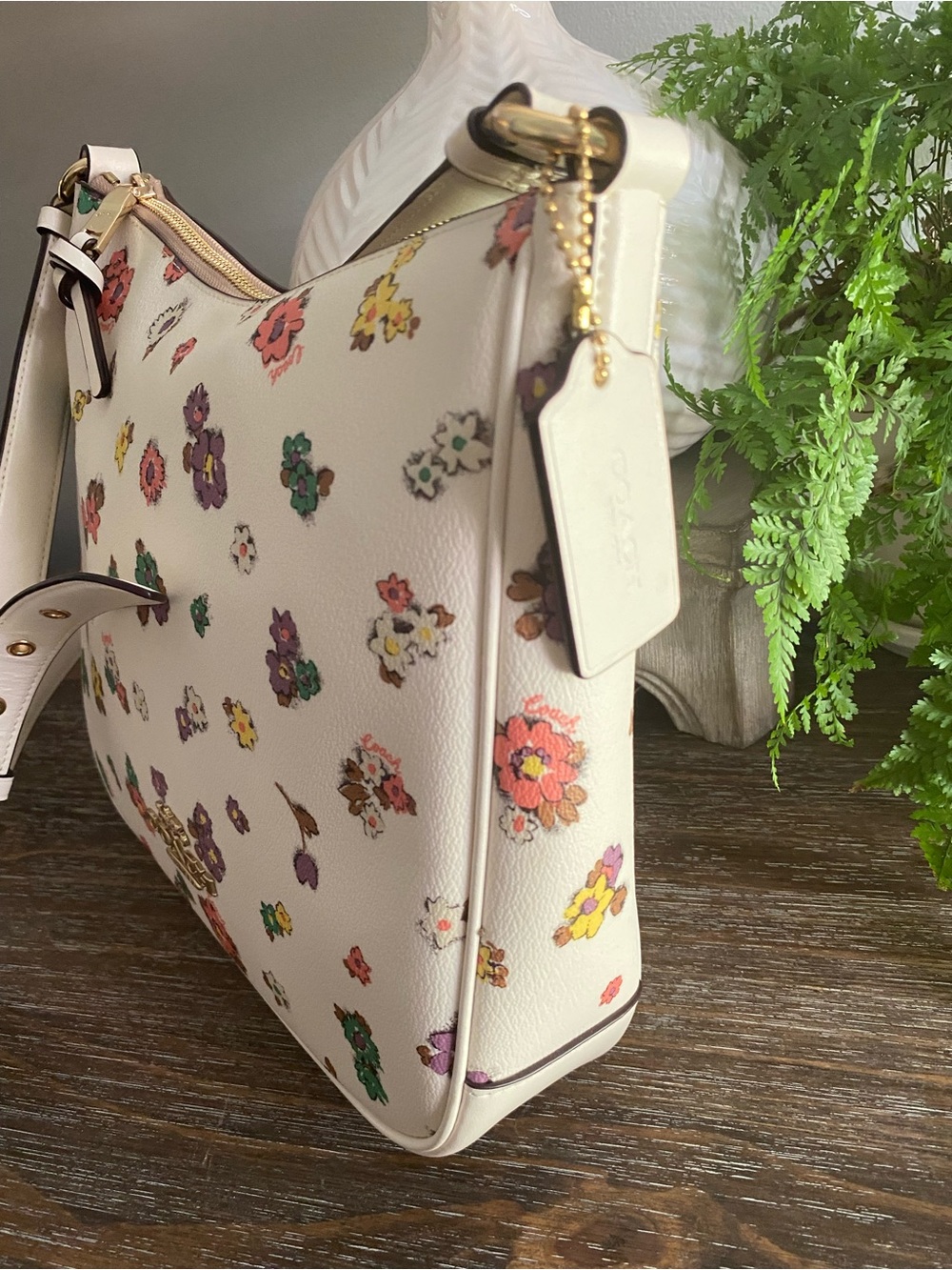 Coach ELLIE FILE BAG WITH SPACED FLORAL FIELD PRINT Crossbody Beige Gold - Picture 10 of 16